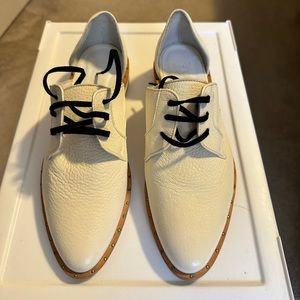 Freda Salvador Wit D’orsay Oxford